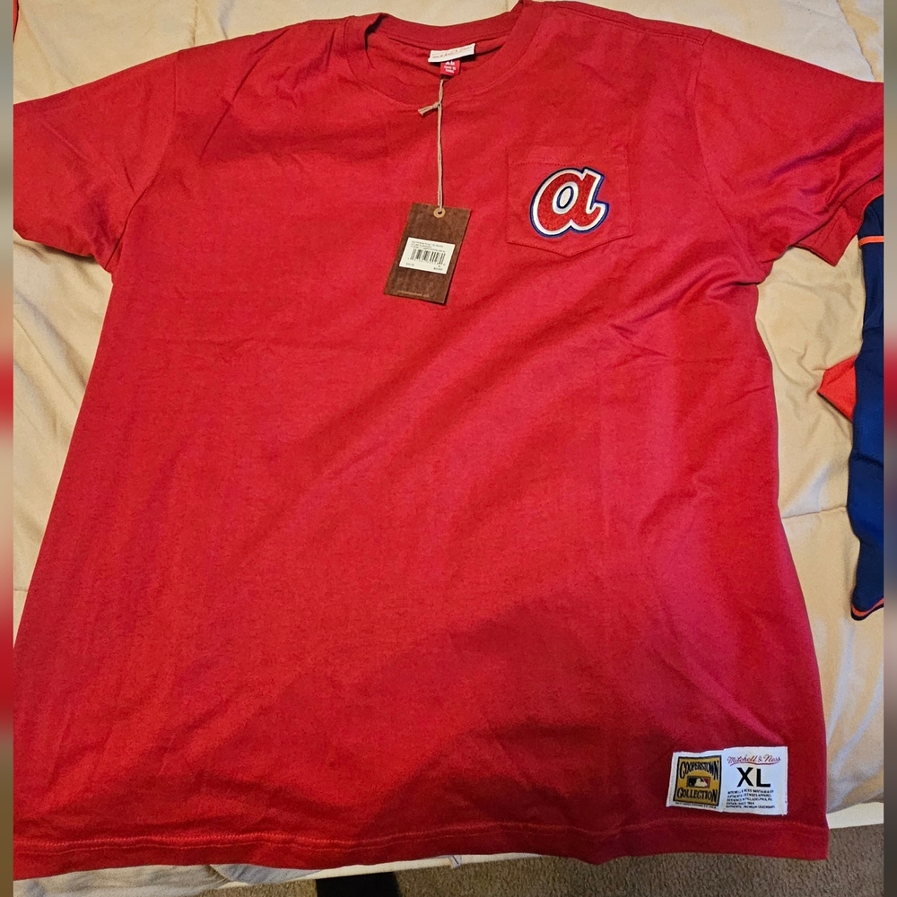 Mitchell & Ness Red Jersey Athletic Style